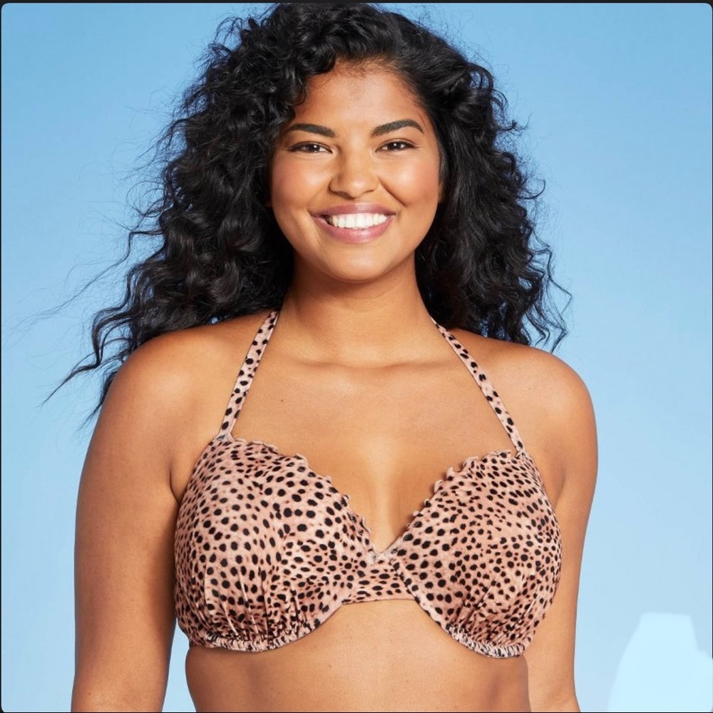 Shade & Shore Women's Lightly Lined Ruffle Bikini Top NWT